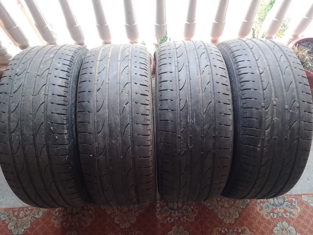 Vand 4 anvelope vara Bridgestone