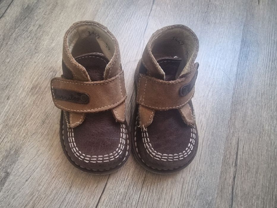 Бебешки буйки различни номера