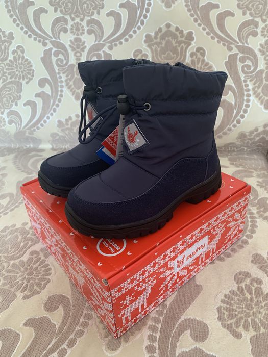 Демисезонные сапоги детские 28 размер