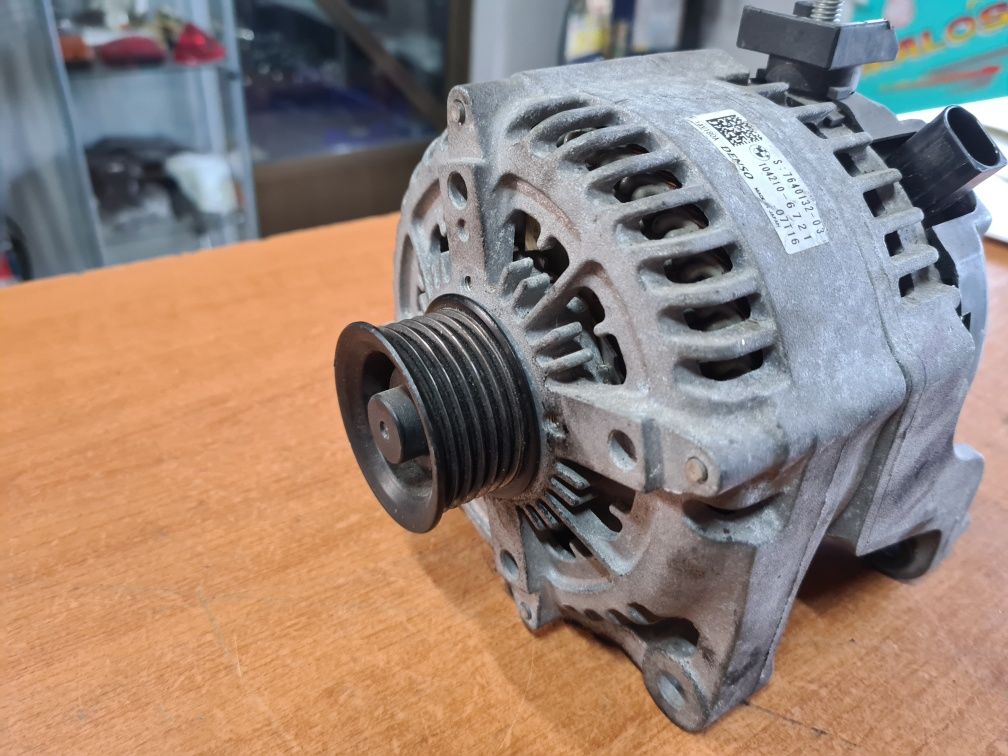 Alternator BMW 180A BMW 1 F20 F21 2.0D 7640132