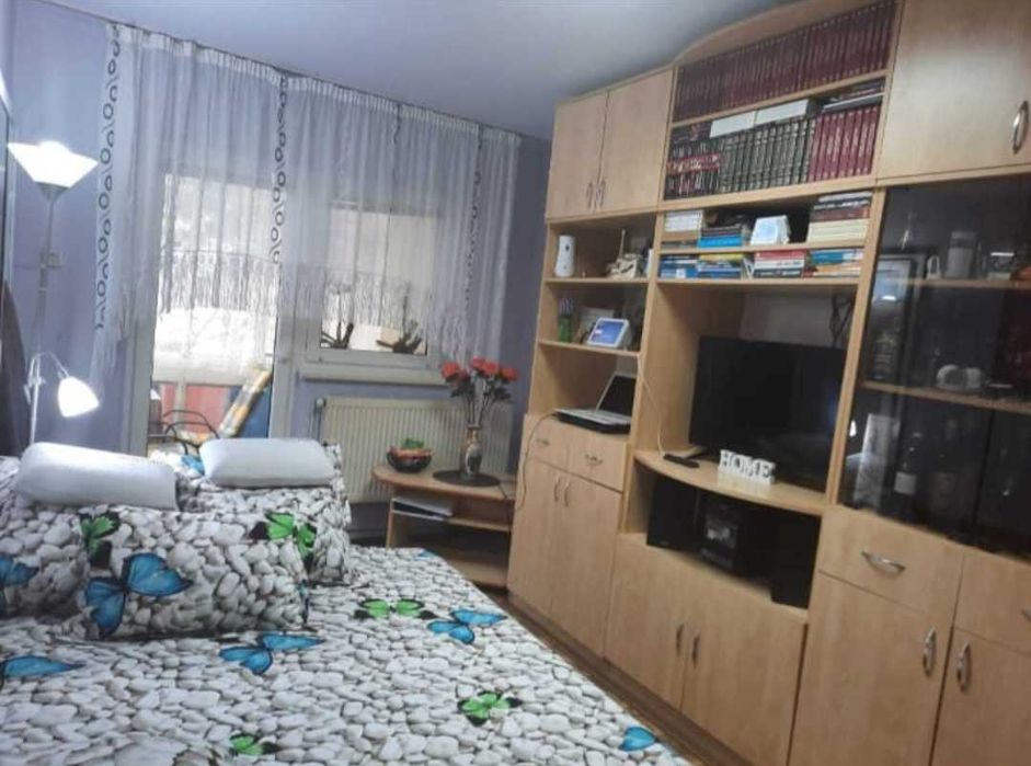 Închiriez Garsoniera DEJ