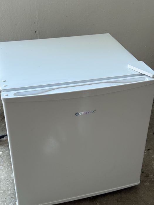 Mini frigider/ frigider hotel