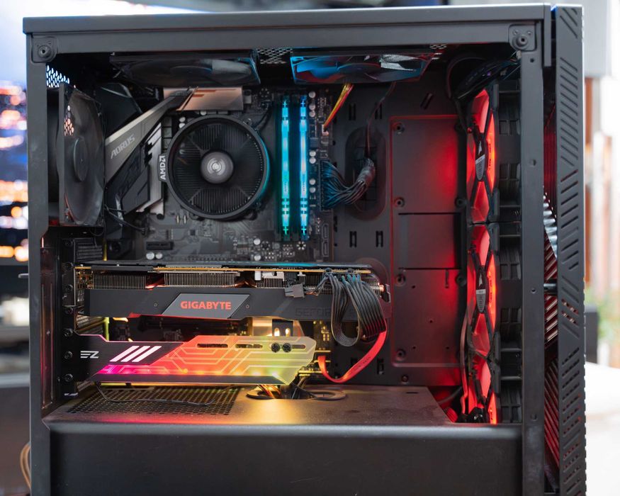 Геймърски компютър – Ryzen 5 5600 / RTX 2070 Super / 16GB RAM
