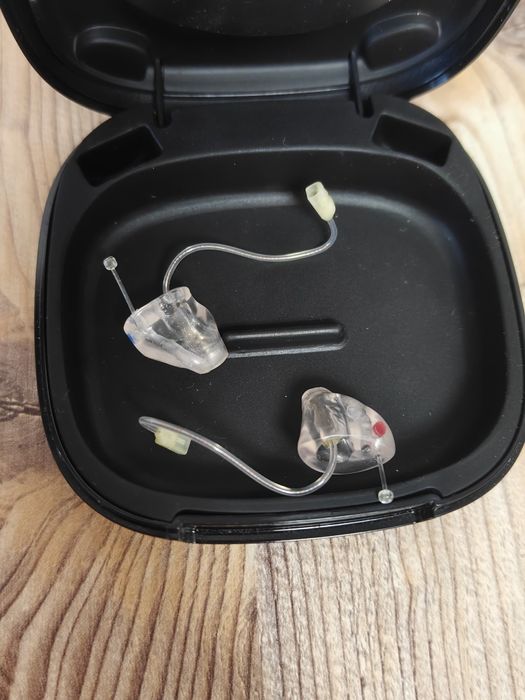 Oliva stânga dreapta aparat auditiv widex m2