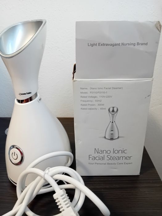 Aparat cosmetica faciala cu functie de ionizare