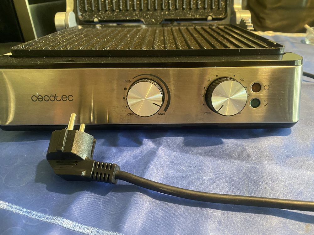 Електрическа скара и грил Cecotec Rock’nGrill