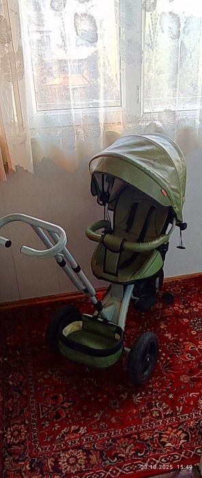 Velokolyaska sotiladi arzon