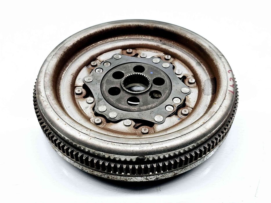 Volanta Volkswagen Passat CC (357) [Fabr 2008-2012] OEM 2.0 TDI CFFB 1