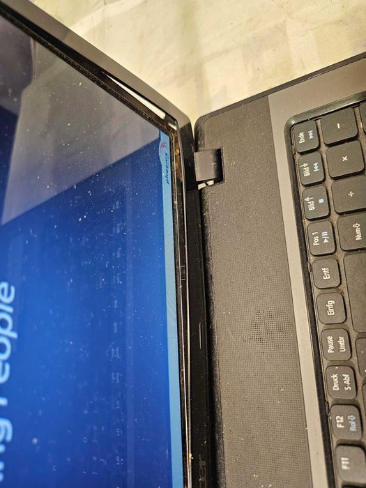 Acer aspire Laptop 7741G defect "17,3 LED