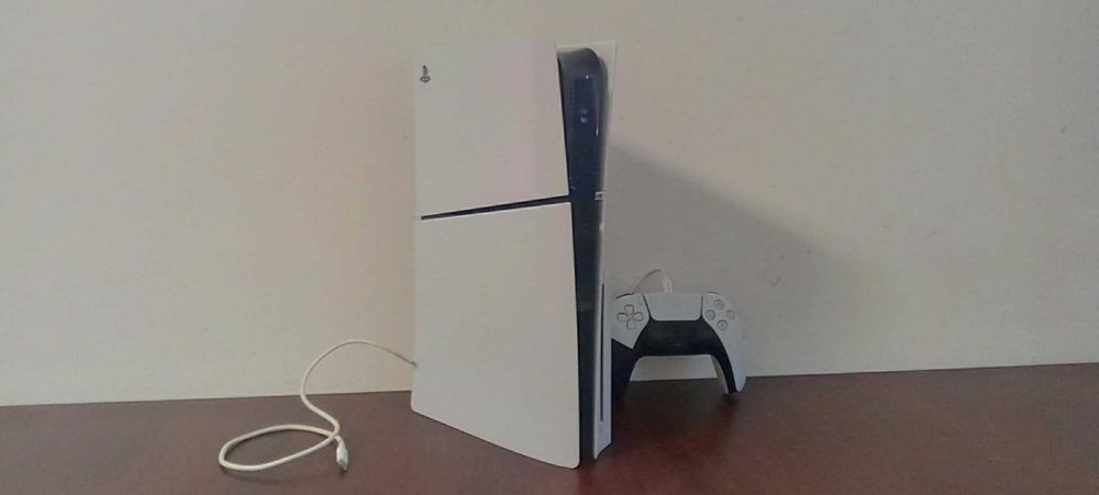 PS5 1TB Disc + 1 controller + jocuri