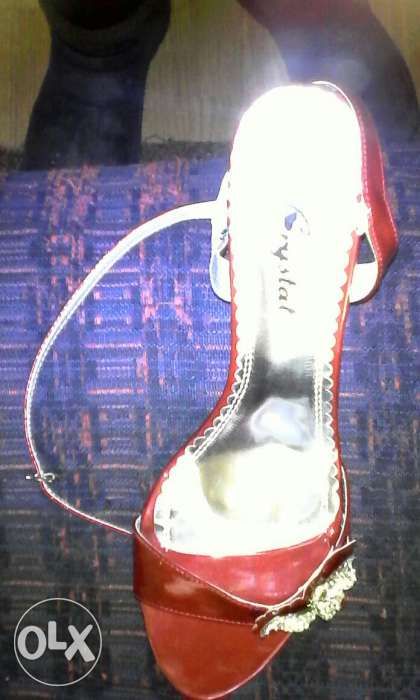 sandale damă vișinii