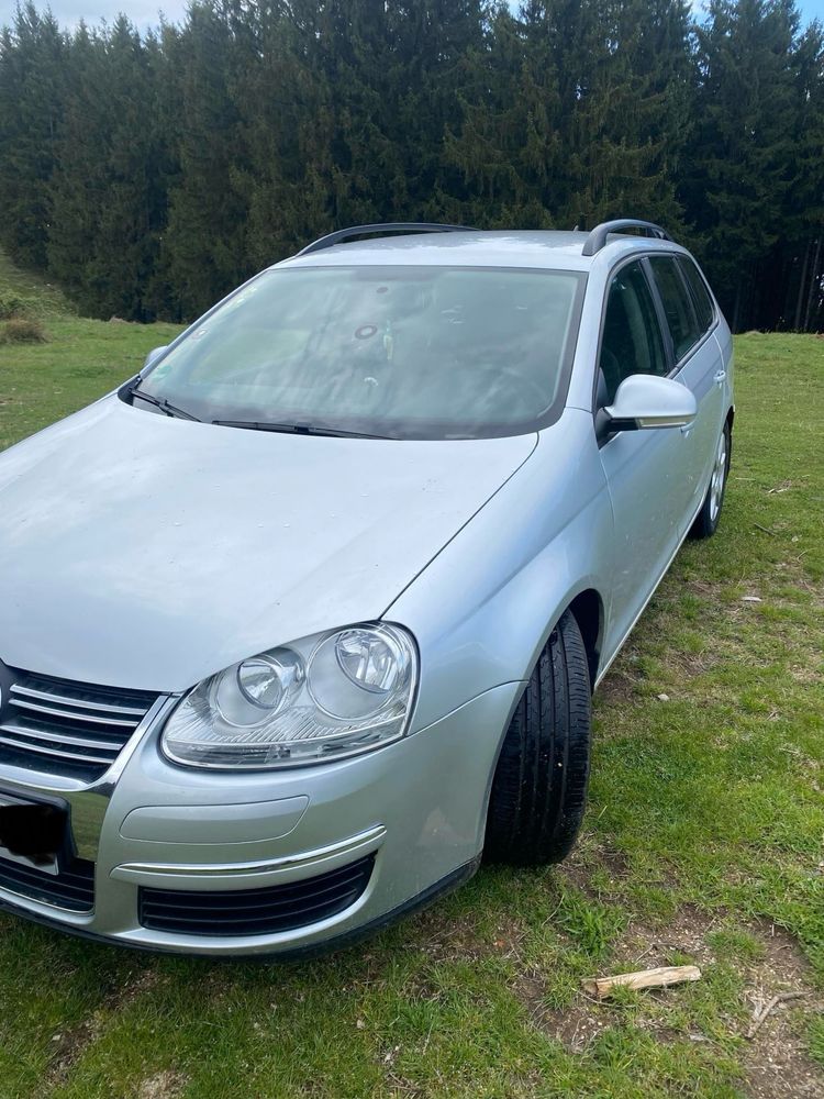 Vand Golf 5 2008 105 Cp