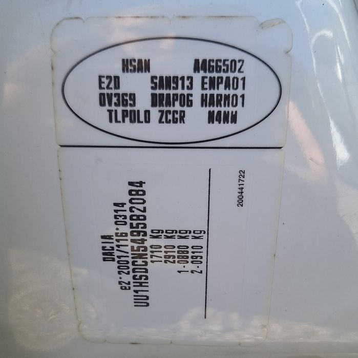 Dacia Duster 4x2 / 1.6 Benzina / Cârlig remorcare/Aer condiționat