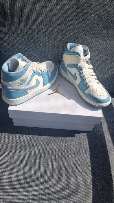 Сникърси Nike air Jordan 1 mid, нови с кутия - 36 номер