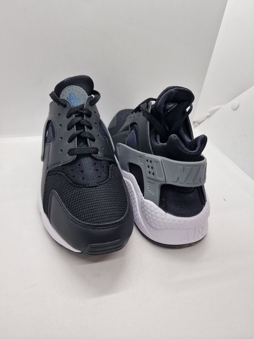 Nike Air Huarache J22 DR0154-001 nr. 40(38.5),41(40),42.5(41)