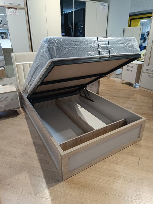 Кровать полуторка на скидке!