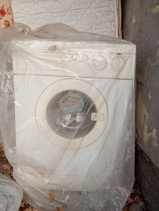 Стиральная машина bompani на запчасти или ремонт