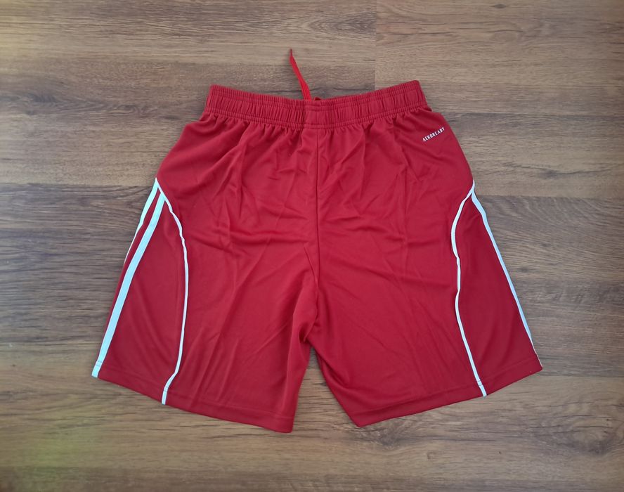 Екип Liverpool размер М