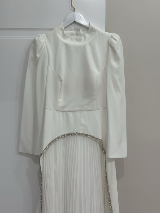 Продам красивое платье