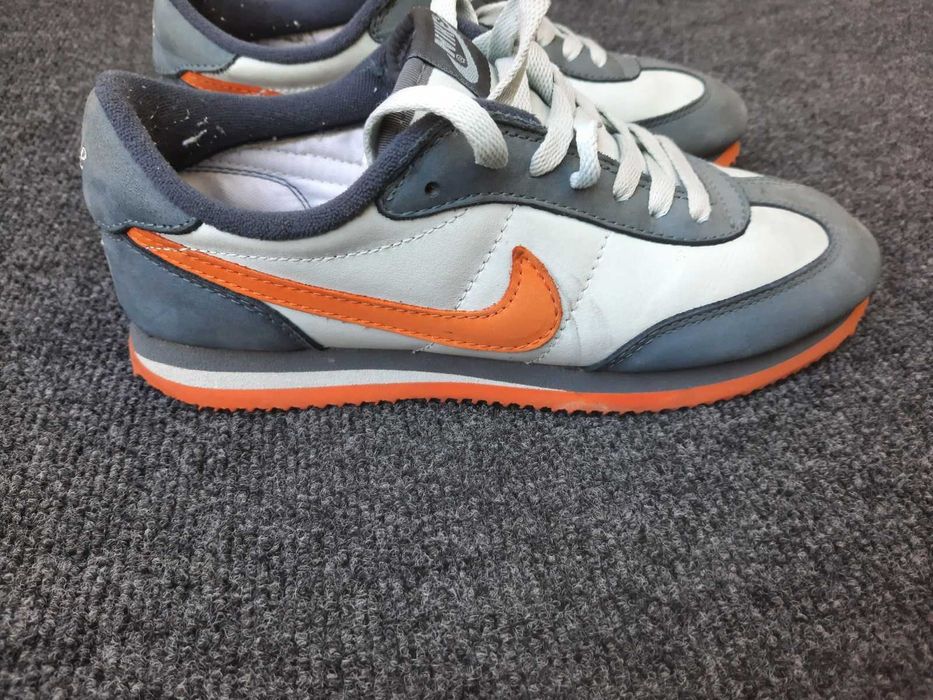 Маратонки Nike оригинални номер 40