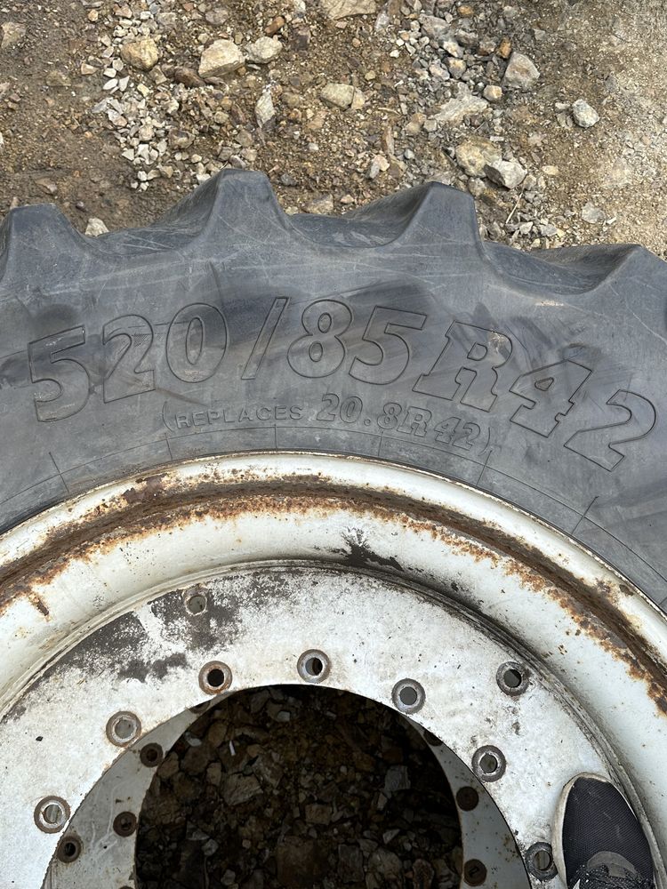 Продам резину. 520/85 R42