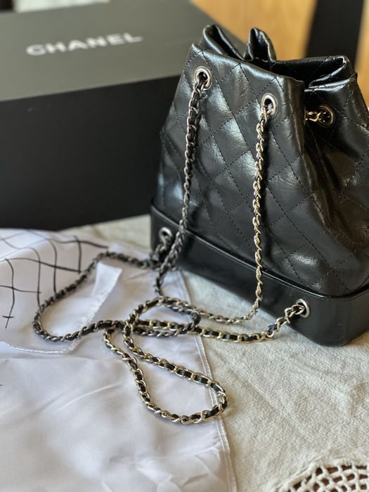 Чанта раничка chanel gabrielle