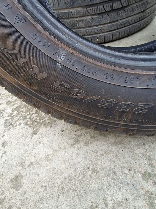Зимни гуми 235/65/17