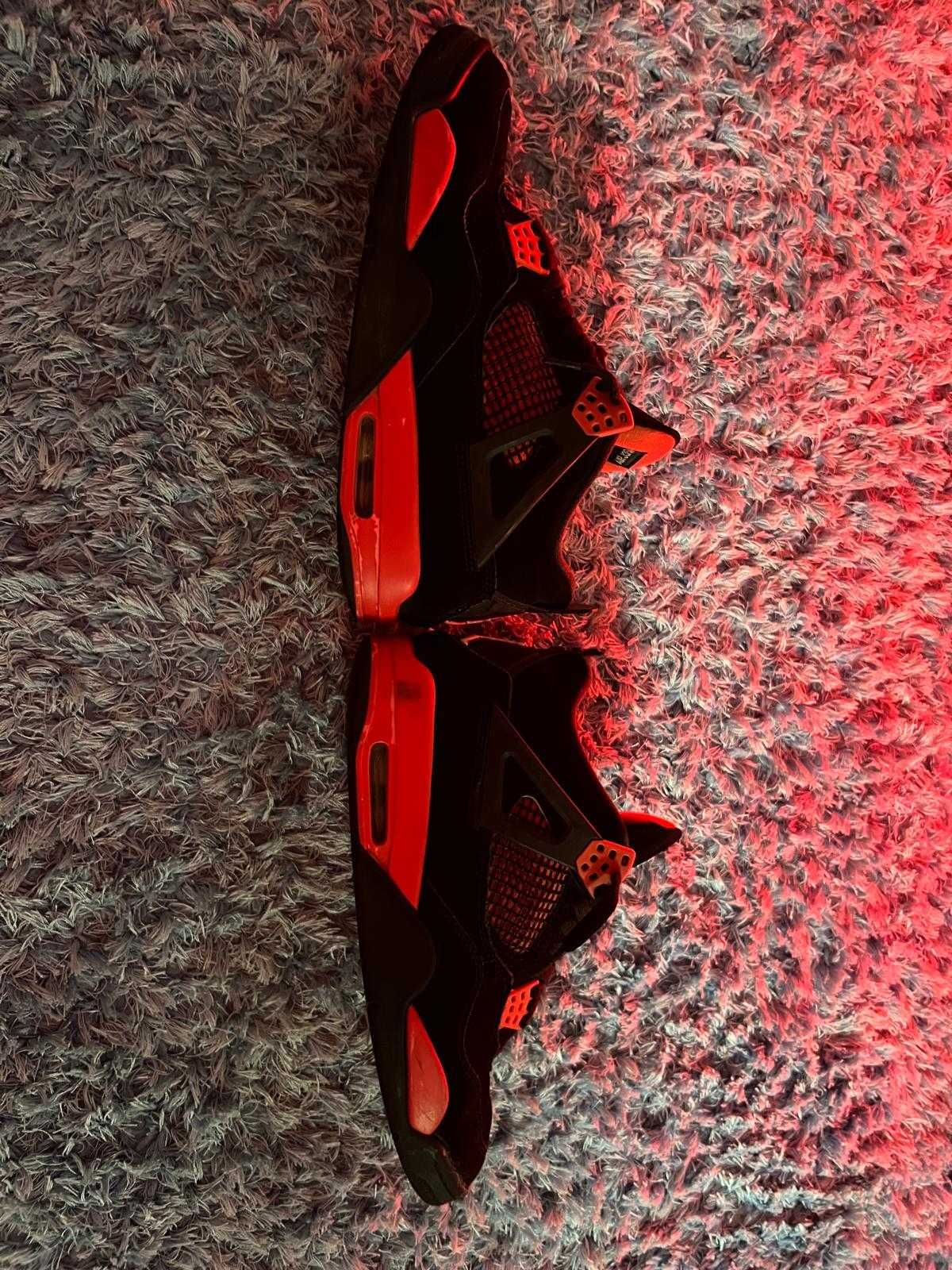Vand jordan 4 red thunder