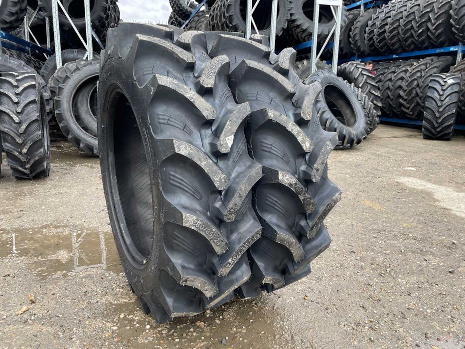 280/85R24 pentru tractor fata cauciucuri radiale noi marca OZKA