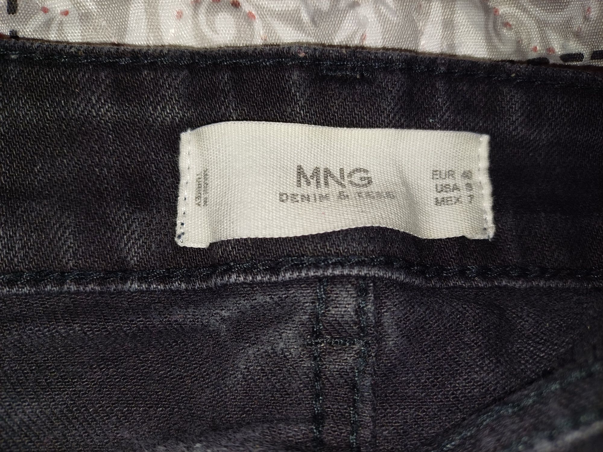 Jeans Mango marime 40 pentru persoane de aprox 160 cm