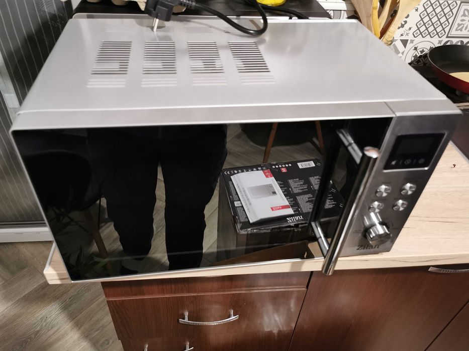 Cuptor microunde Zilan nou