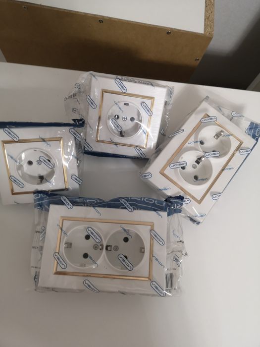 Продам розетки.Отдам все за 2000 тыс тг