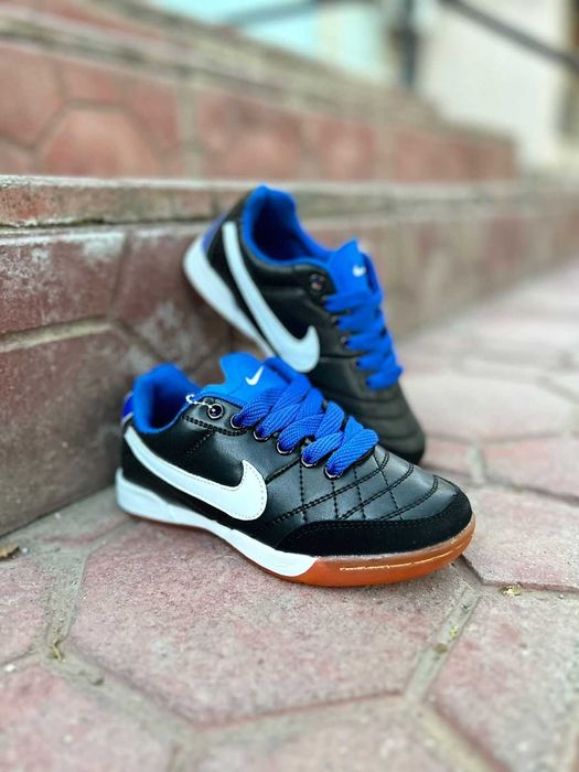 Детские футзалки, сороконожки, миники, зальники новые Nike Tiempo