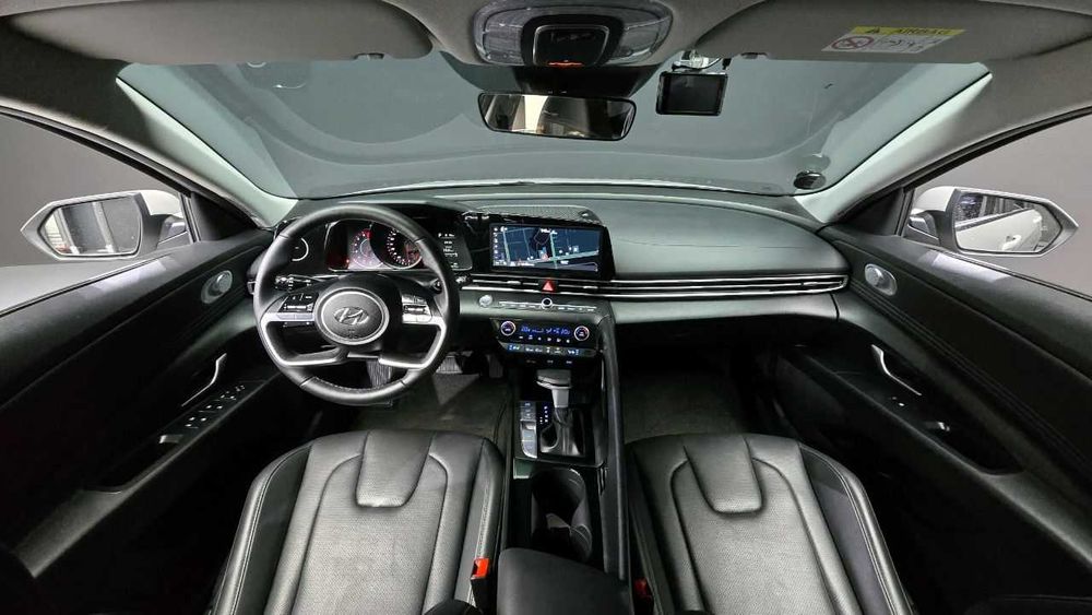 Hyundai AVANTE 1.6 Modern