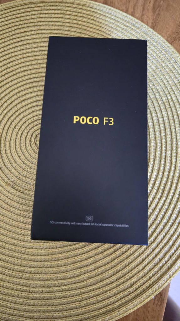 Телефон Xiaomi Poco F3