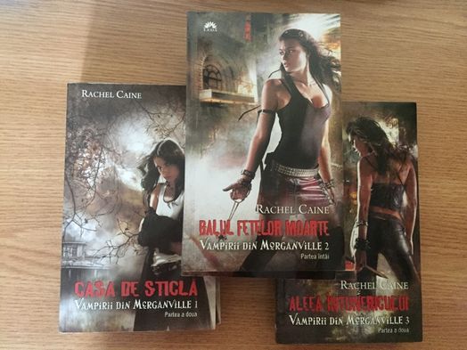 Vând set Vampirii din Morganville - primele 3 volume