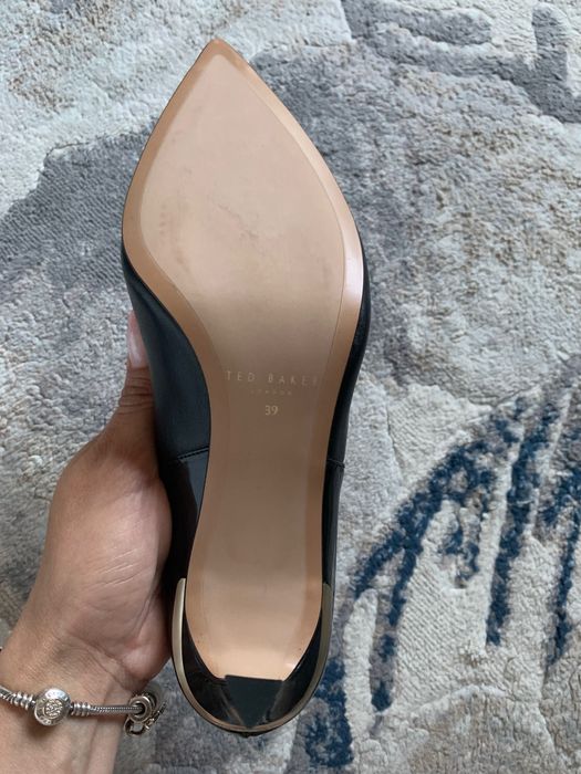 Обувки Ted Baker