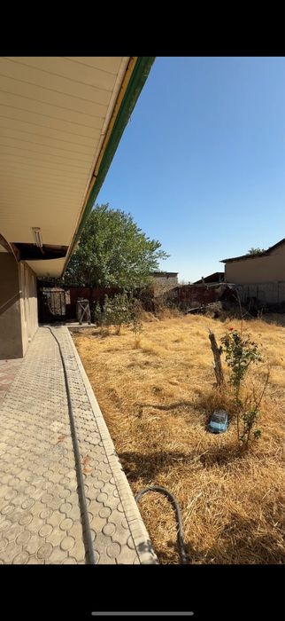 Срочно продаётся участок Бектемирский р-н Водник 13 соток 8 комнат