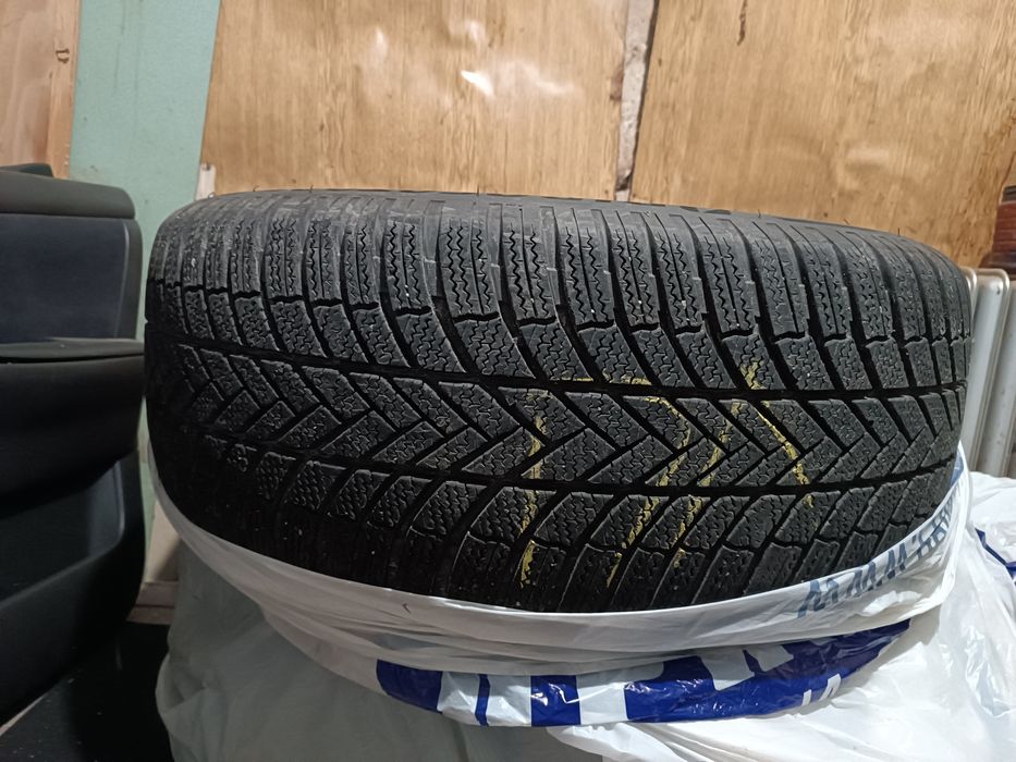 Джанти с гуми   265/50/19 5х114.3 Bridgestone