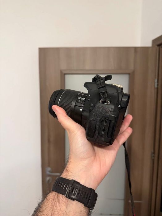 Canon 600D + Obiectiv 18-55mm + Geanta