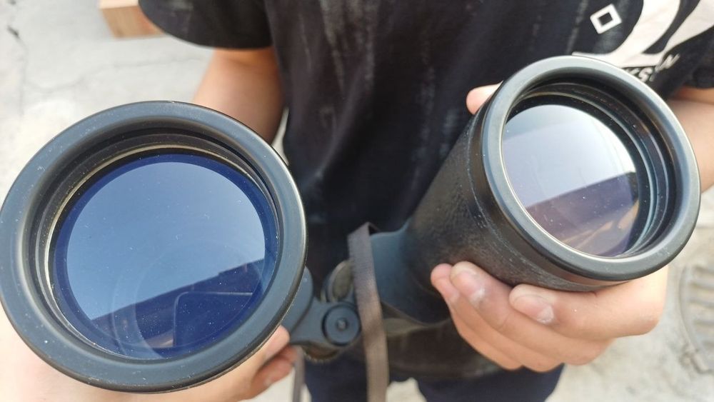 Бинокль продаётся