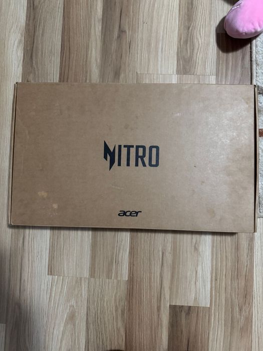 Laptop gaming acer nitro v16