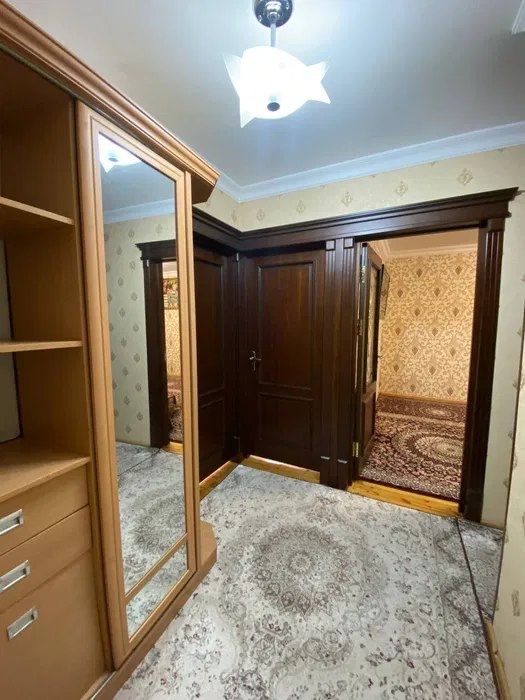 Юнусабад рядом метро Шахристанский сдается на аренду квартира