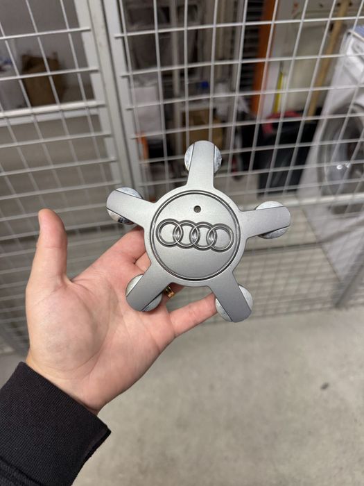 Roti/Jante originale Audi R16 cu cauciucuri de iarna