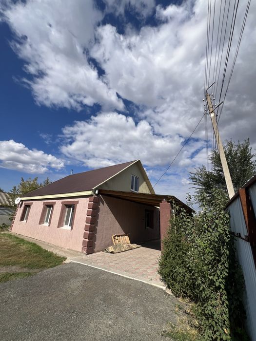 Продам дом в мичурина школа рядом в плодоовощном мансарда обмен нет то