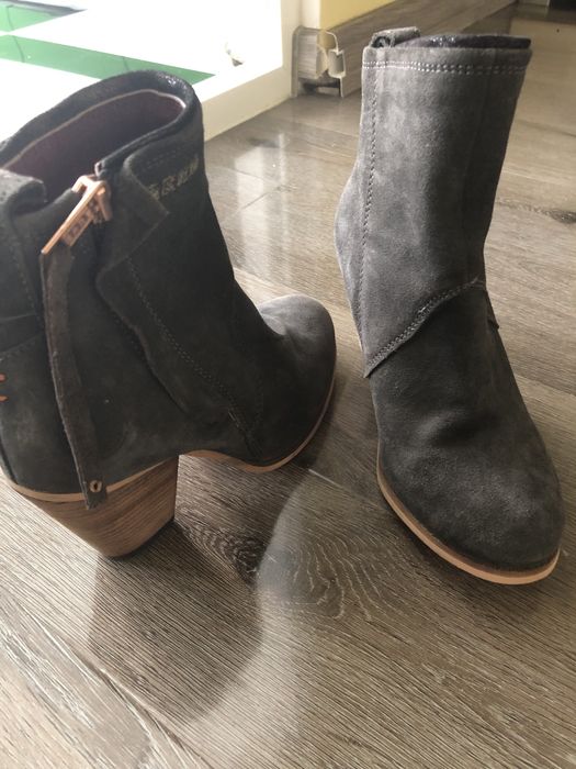 Botine cu toc Superdry