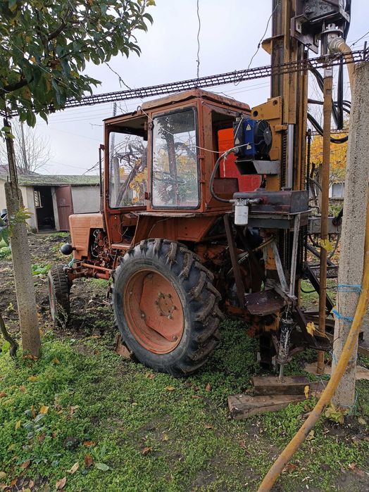 Продавам Сондажна машина