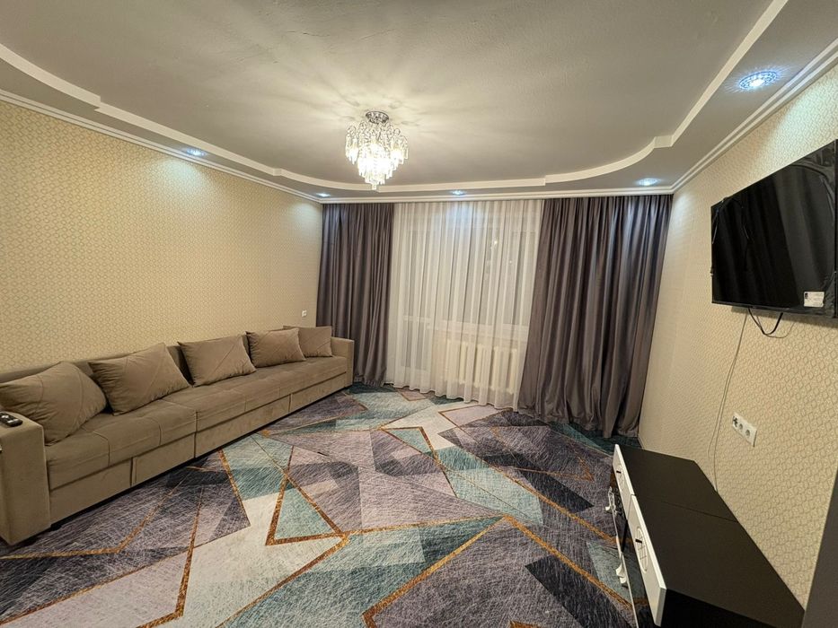 Сдам 2-ух комнатную квартиру.