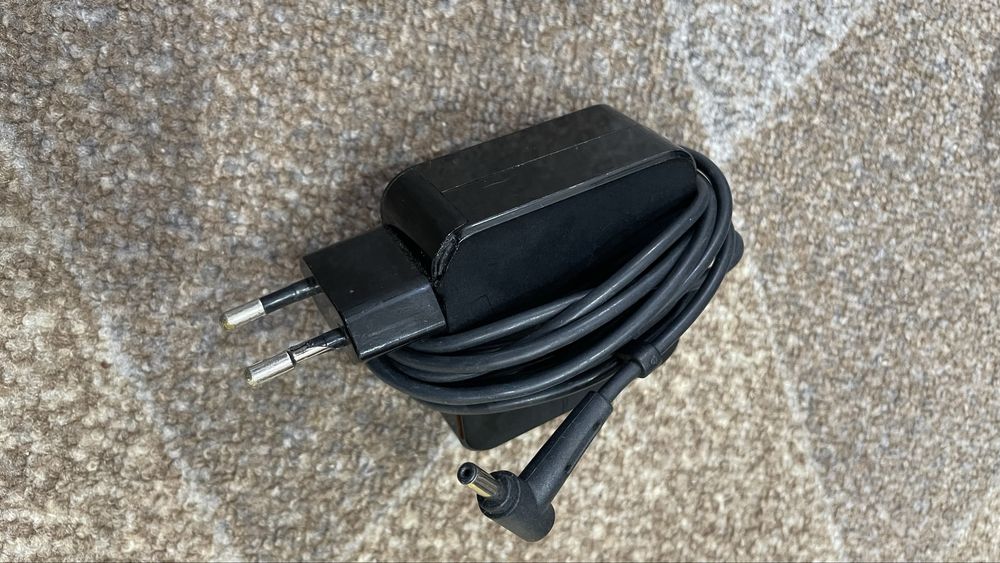 Зарядные устройства для ноутбуков