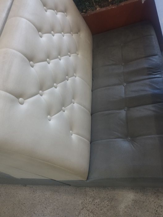 Kafe oshxonalar uchun yumshoq mebel bor 4 juft